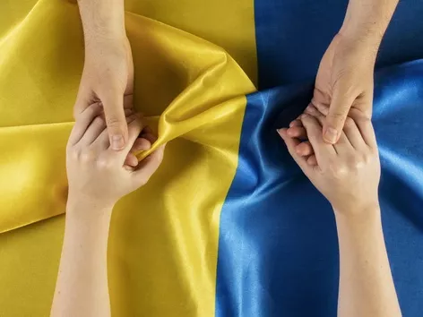 How long can I stay in Ukraine as a volunteer?