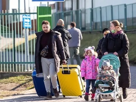 Men with many children travelling abroad: rules in 2025