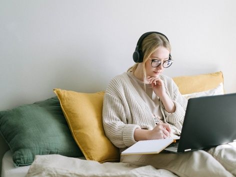 Free online English courses from Prometheus: how to get started