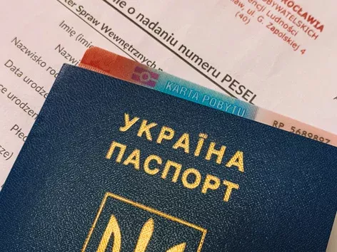 Should Ukrainians change Pesel UKR to CUKR card: a detailed explanation