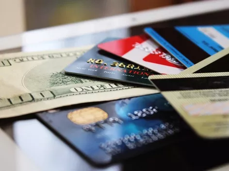 Payment by card and cash in Ukraine: what does a foreigner need to know?