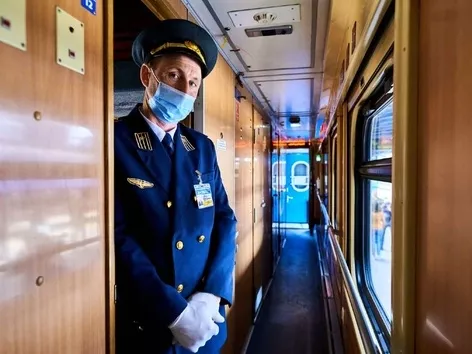 Additional fee for unprinted ticket: Ukrzaliznytsia reminds about the rules of train travel to Austria and Hungary
