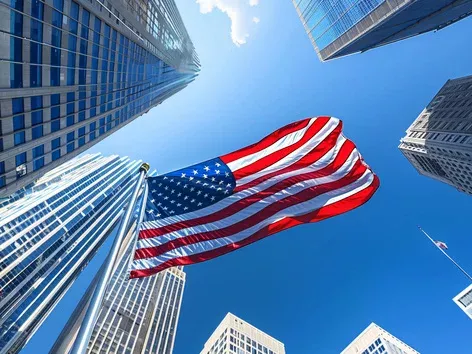 US immigrant visa for Ukrainians 2024: what to do after arrival to legalise in the country?