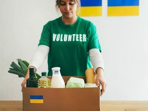 D-10 visa for a foreign volunteer: the procedure and required documents