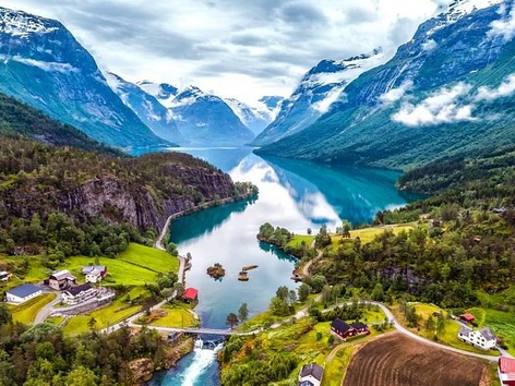 How life is organized in the Baltic and Scandinavian countries: key differences from Ukraine