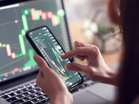 What is known about the legalization of cryptocurrencies in Ukraine and what will be the tax?
