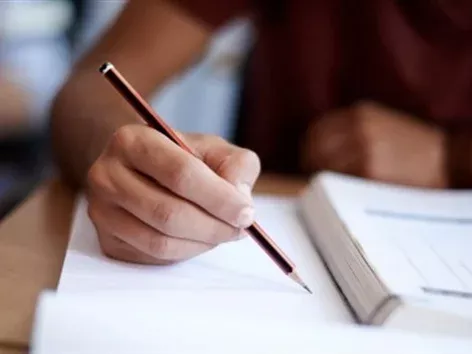 How to obtain an extract from the NMH for admission abroad?