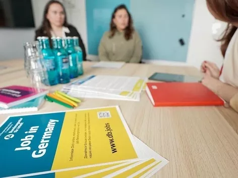 Ukrainians in Germany: Will Germany's refugee and migrant policy change?