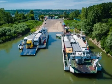 Ferry crossings in Romania: working hours, rules, cost