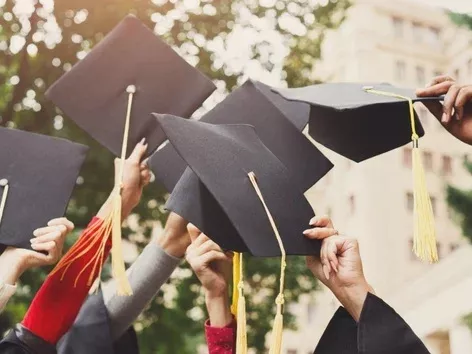 Completing school abroad: how to obtain a Ukrainian diploma in 2025