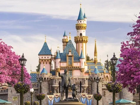 15 most profitable tourist destinations in the world: updated rating