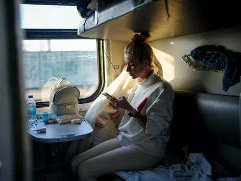 Women's compartments and the new rules of Ukrzaliznytsia: why are women asked not to spice things up?