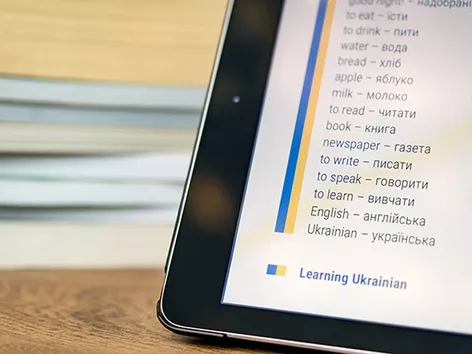 How do Ukrainians feel about the russian language in 2024?