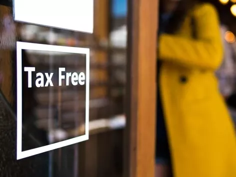 Buying goods under the tax free system: how to get a refund?