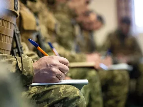 Отсрочка для многодетных отцов: мужчинам придется нести в ТЦК дополнительный документ