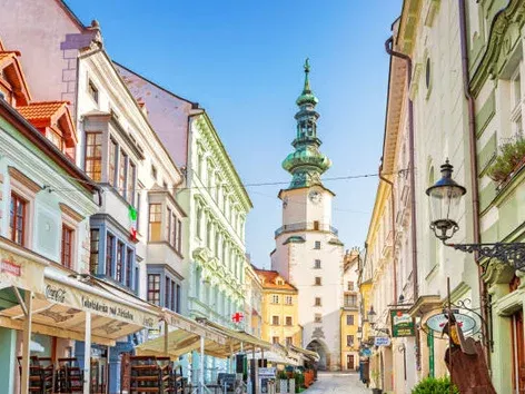The passport service of SE Document in Bratislava is now open at a new address: details