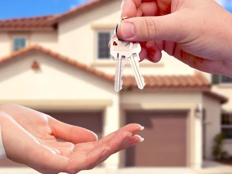 Can a foreigner sell real estate in Ukraine?