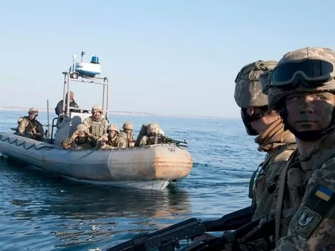 Морпехи ВСУ десантировались на левобережье Херсонщины. Что известно о контрнаступлении Украины вблизи полуострова Крым?
