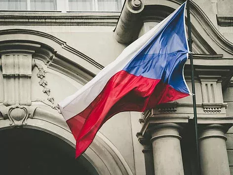 How to travel to the Czech Republic from Ukraine: border crossing, customs control, legalisation of stay