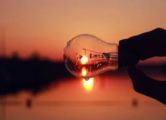 What's going on with electricity: current forecasts and what to expect in the near future