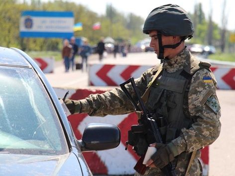 Выезд артистов за границу: правительство вносит изменения в правила