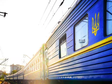 УЗ продлила маршрут поезда Львов-Варшава до Черновцов: новое расписание движения