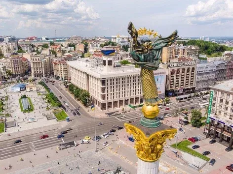 How to get to Kyiv from abroad in 2025?