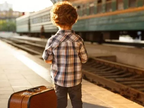 Ukraine has changed the rules for children traveling abroad accompanied by third parties: what is known
