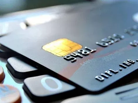 How to pay on loans if the account is blocked by the TCC: explanations from banks