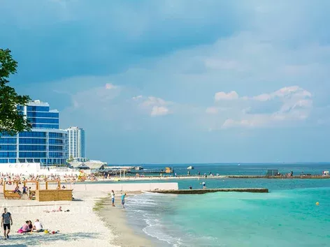 The beach season in Odesa region is open: where you can already relax by the sea