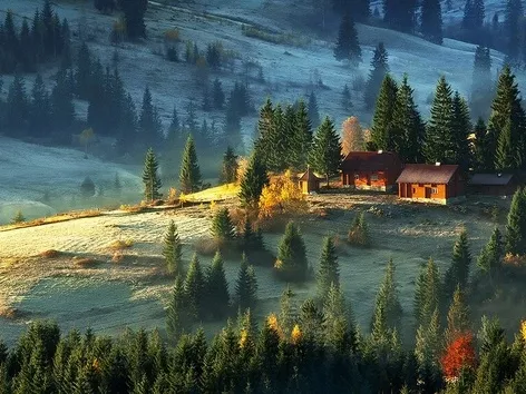 Mountain climbing, hot springs and waterfalls: what locations in the Carpathians are worth visiting to reboot?