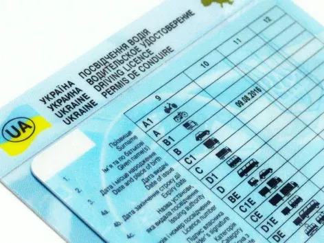 Exchange of Ukrainian driver's license abroad: where to go and what documents are needed